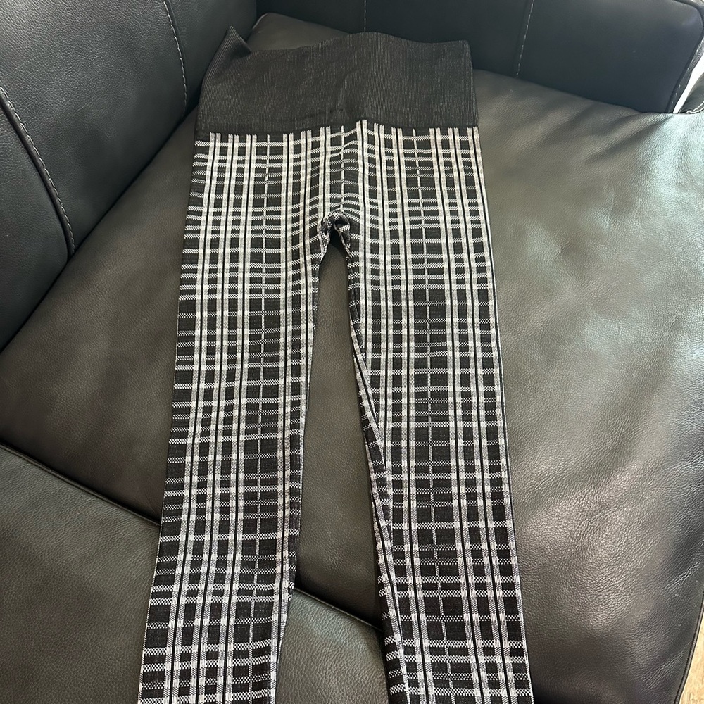 Plaid Black and White Leggings